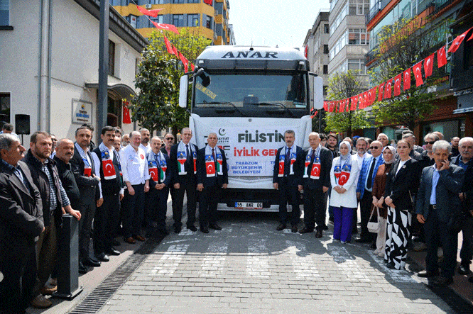 Trabzon'dan Filistin'e yardım eli! 3 tır yola çıktı