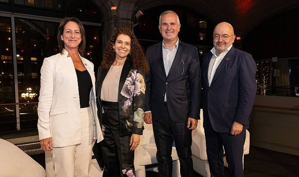 Sabancı Holding CEO'su Cenk Alper, New York İklim Haftası kapsamında düzenlenen WBCSD Yıllık Toplantısı'nda konuştu “Yeni ekonominin müşterisi değil, küresel oyun kurucusu olacağız