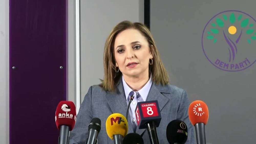 DEM Parti sözcüsü Doğan: 'Silahlar bırakılsın çağrısı bekleniyor, peki ne bekleniyor?' 