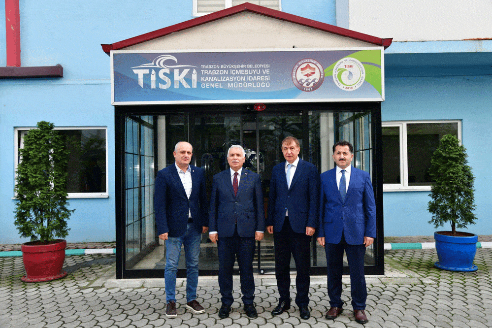 Vali Aziz Yıldırım Trabzon TİSKİ Genel Müdürlüğünü Ziyaret Etti